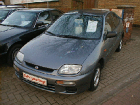 Mazda 323 95 года.